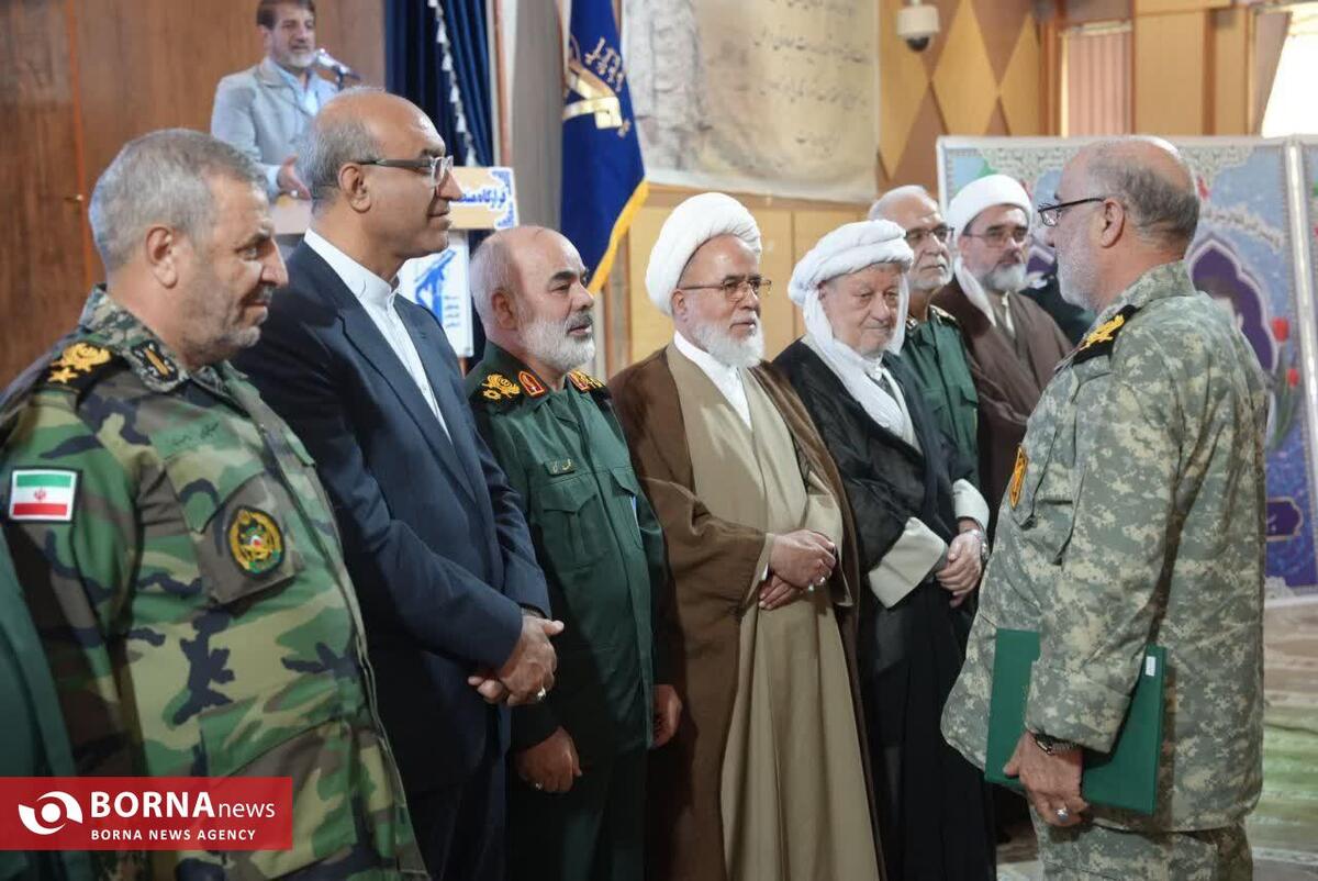 آیین تکریم و معارفه فرمانده قرارگاه نجف اشرف برگزار شد