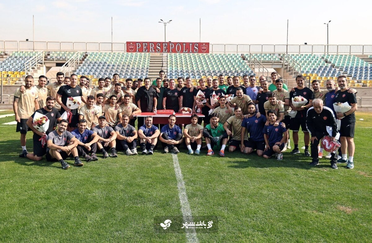  تقدیر از مربیان  پرسپولیس در گودبای پارتی خانبان