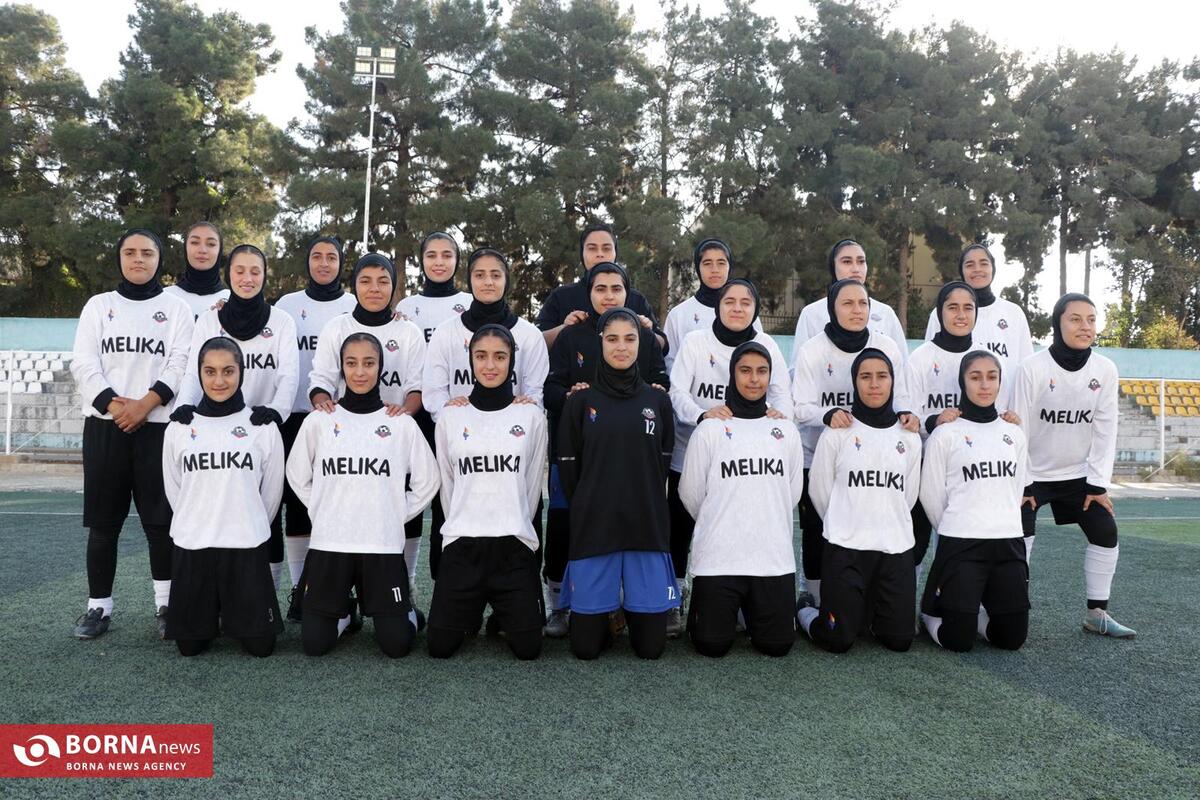 ایساتیس‌کران فارس میزبان ایستا البرز در لیگ فوتبال بانوان