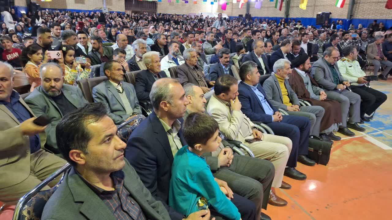 برگزاری جشنواره بزرگداشت روز آوج درکاروانسرای شاه‌عباسی