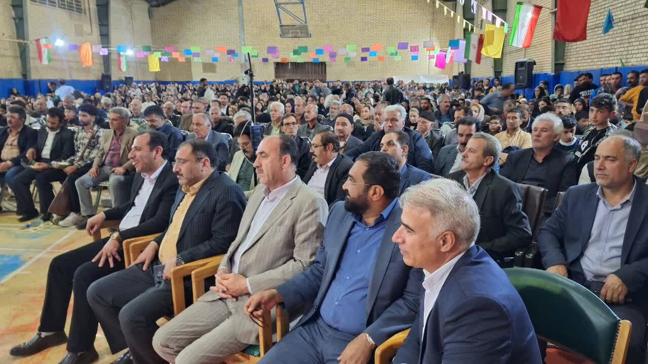 برگزاری جشنواره بزرگداشت روز آوج درکاروانسرای شاه‌عباسی