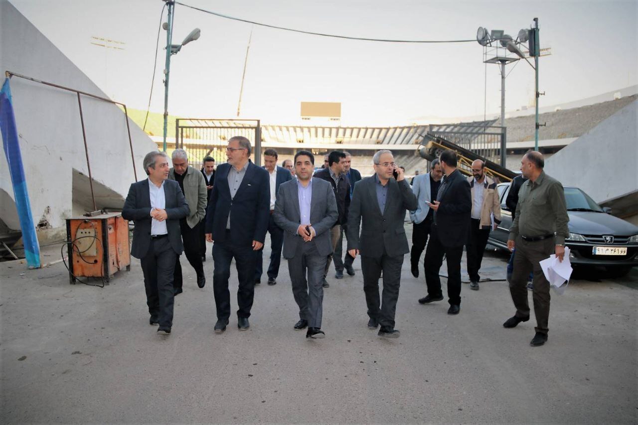 مسئولان سازمان برنامه و بودجه پی گیر روند پروژه بازسازی ورزشگاه آزادی مسئولان سازمان برنامه و بودجه پی گیر روند پروژه بازسازی ورزشگاه آزادی