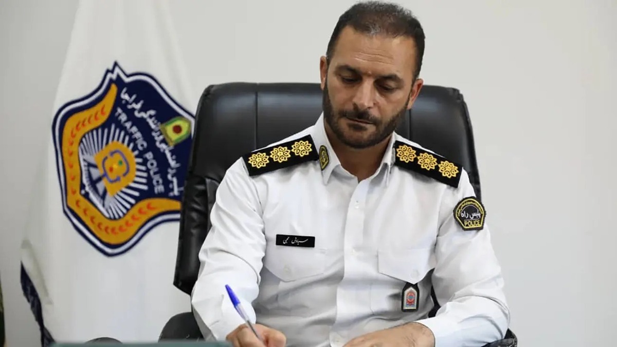 رانندگی پرخطر/ عبور از چراغ قرمز برای خودروی شخصی ۵ نمره منفی و برای اتوبوس ۱۰ نمره