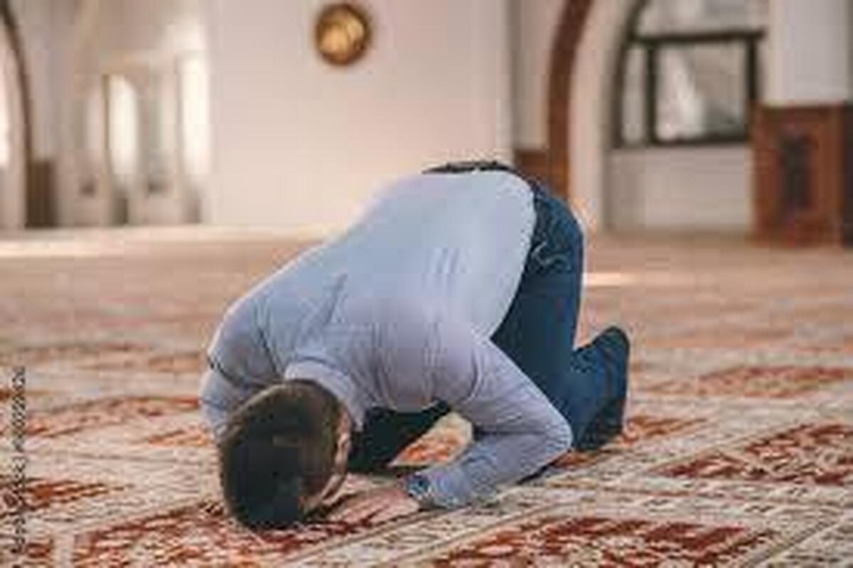 برتری نماز در دوران جوانی