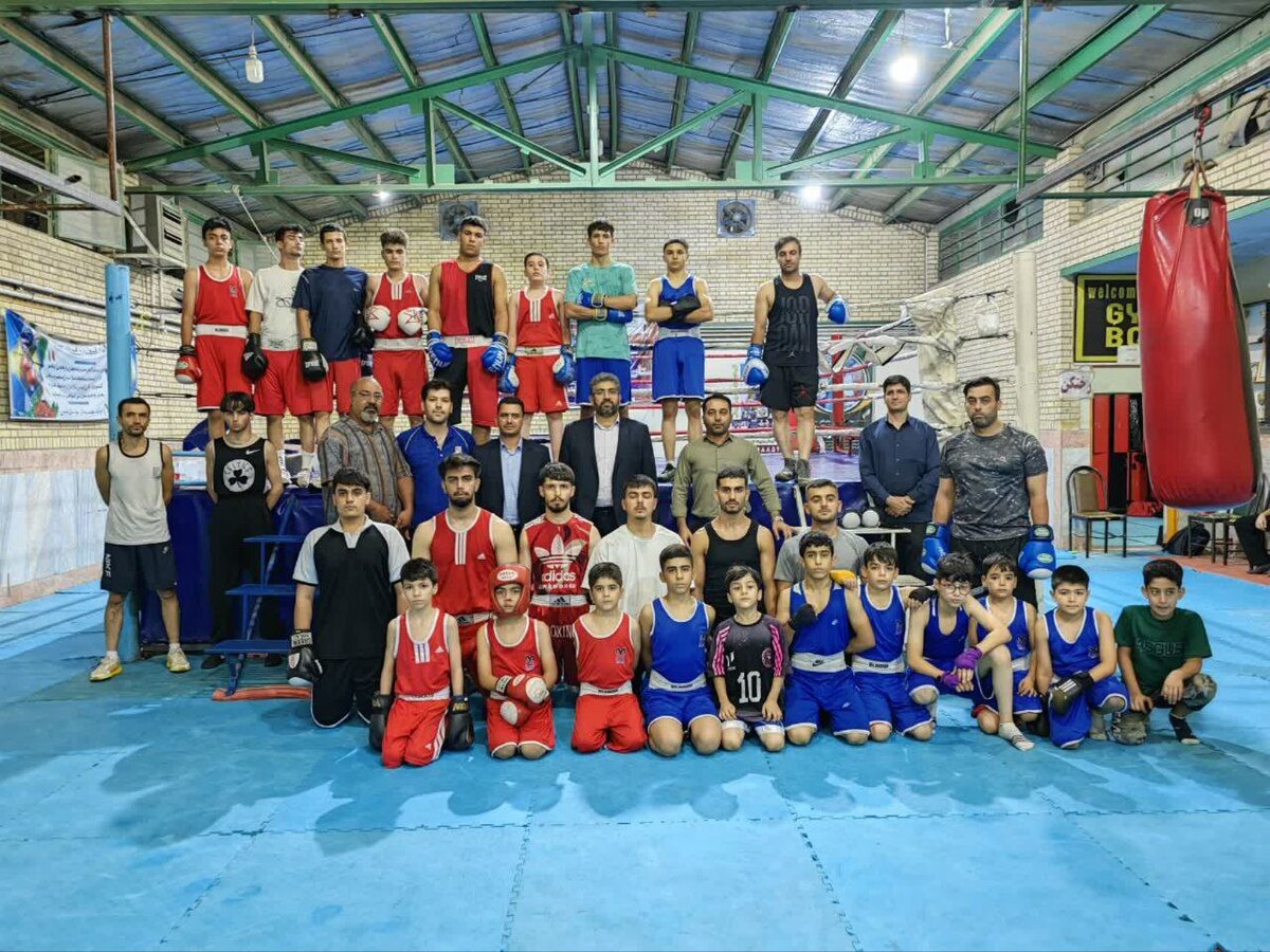 فرماندار قدس از سالن بوکس بازدید کرد/ قول‌مساعدت برای رفع مشکلات