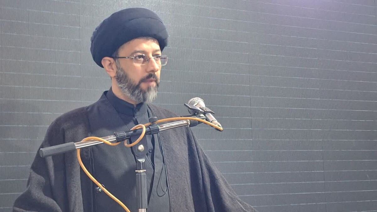 جوانان هلال احمر ایثار و بخشش را از ائمه معصومین و زهرای مرضیه الگو گرفته اند