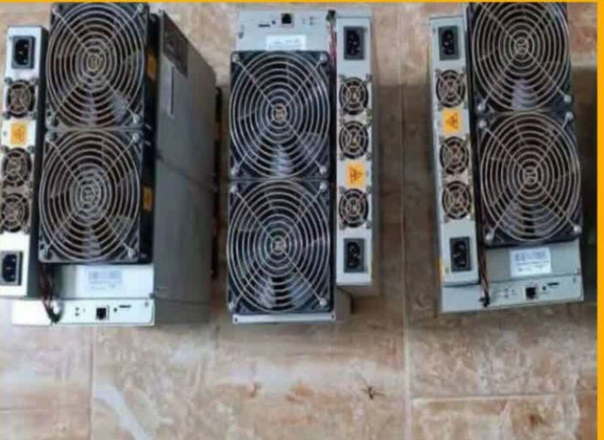 کشف ۳ دستگاه ماينر استخراج رمز ارز ديجيتال در دلفان 