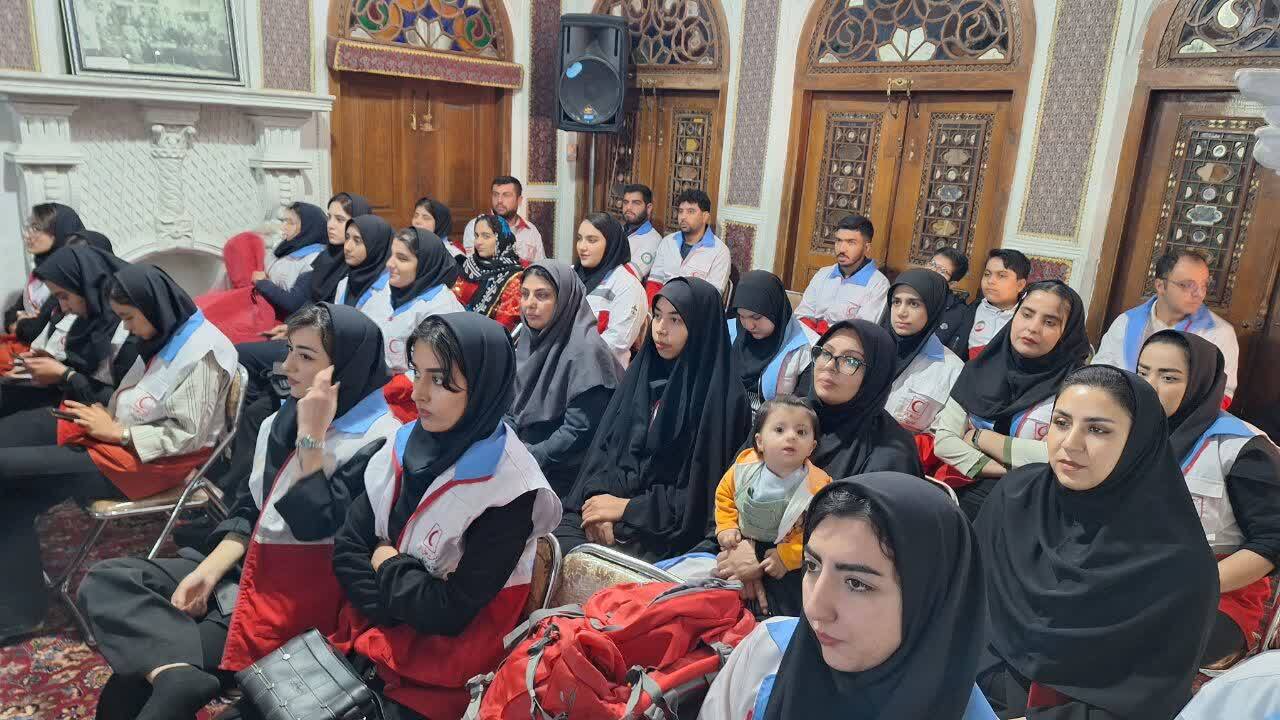 سازمان جوانان جمعیت هلال احمر ظرفیت غرس سالانه 7 میلیون اصله درخت را دارد 