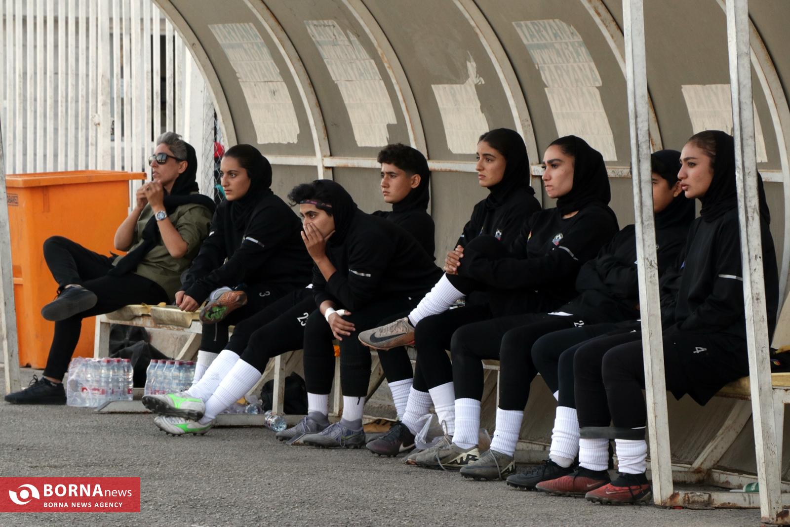 شکست خانگی بانوان فارسی در مقابل ایستا البرز