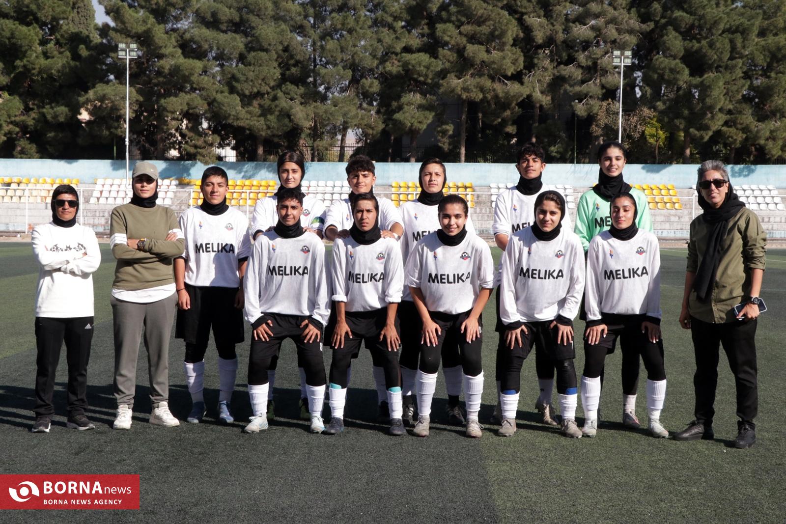 شکست خانگی بانوان فارسی در مقابل ایستا البرز