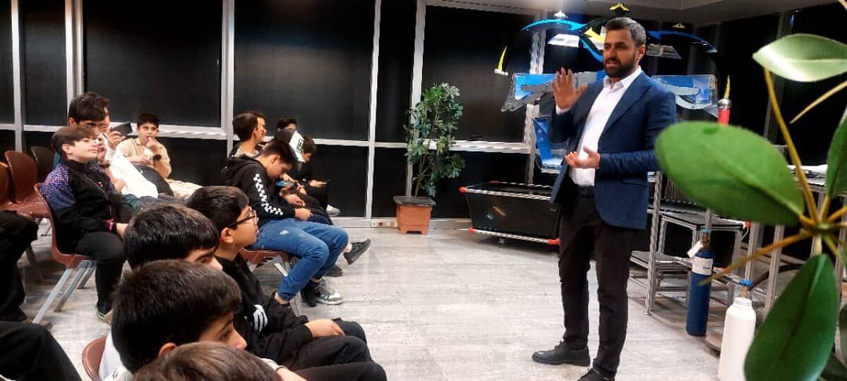 تجربه علمی و هیجان‌انگیز دانش‌آموزان پردیس در پارک فن‌آموز پردیس