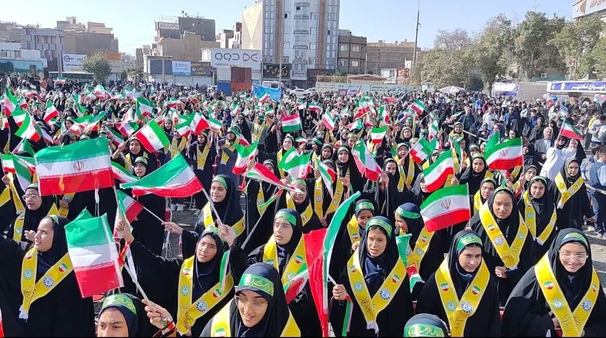 برگزاری باشکوه راهپیمایی یوم الله ۱۳ آبان در اسلامشهر