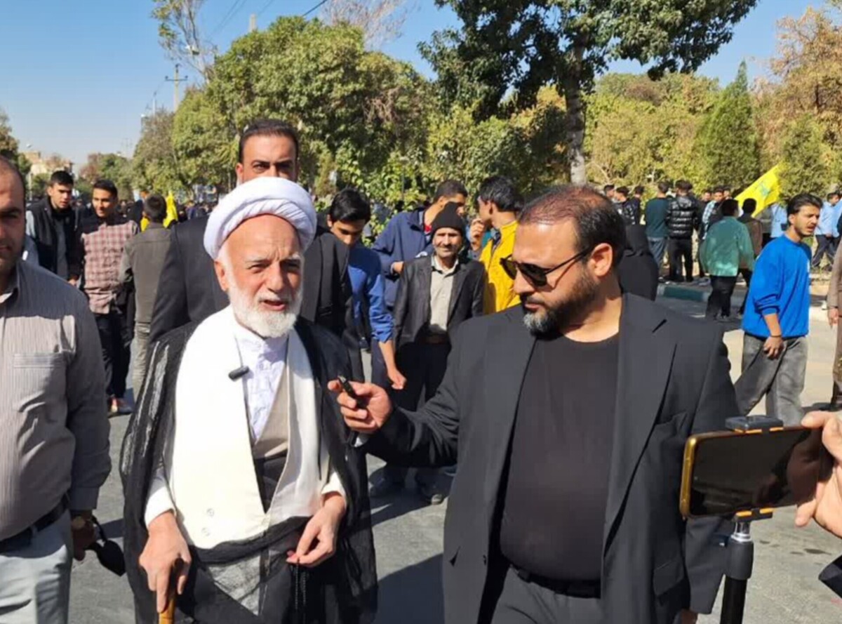 ۱۳ آبان نماد استقلال‌طلبی و ایستادگی ملت ایران در برابر سلطه‌گران است