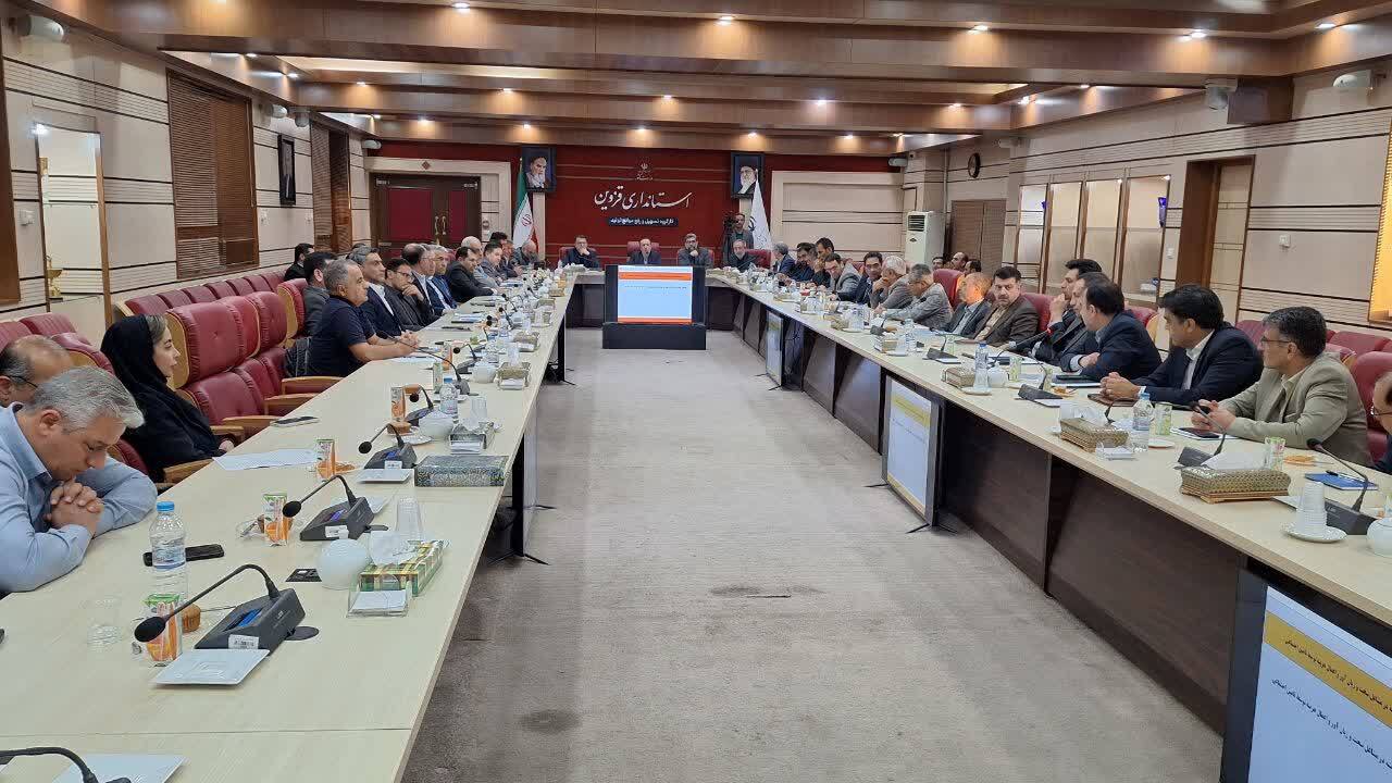 عزم جدی مدیران استان قزوین حل مشکلات تولیدکنندگان است