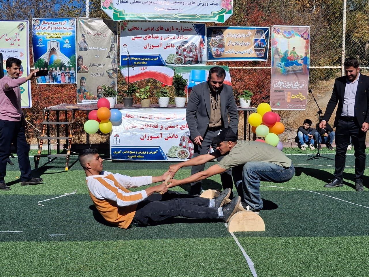 برگزاری مرحله استانی جشنواره «دا؛ دختران آفتاب» در روستای لَرد خلخال