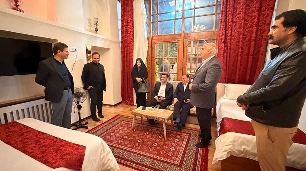 بازدید مدیرکل اقتصادی نهاد ریاست‌جمهوری از بافت تاریخی گرگان