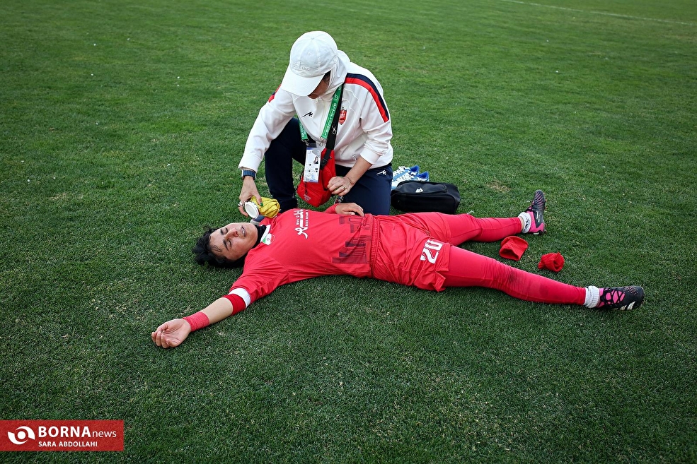 دیدار تیم های فوتبال دختران پرسپولیس ـ خاتون بم