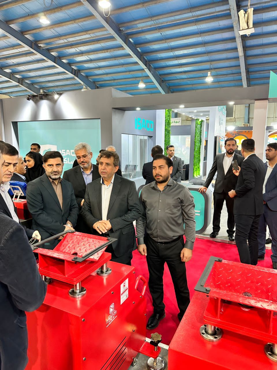 نمایشگاه بین‌المللی قطعات خودرو و مجموعه‌های خودرویی اهواز افتتاح شد