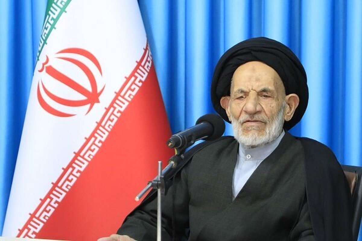 آیت الله عبادی: حل مشکلات مردم بالاترین عبادت است