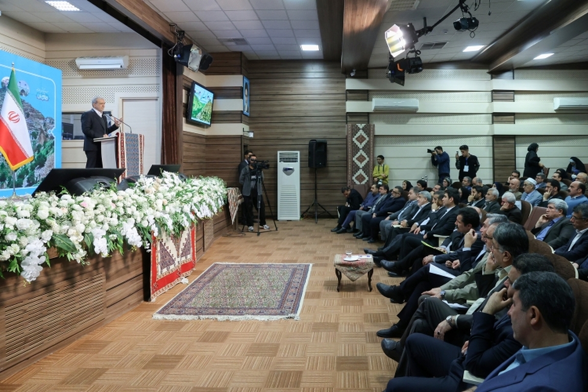 وجود بیش از ۵۰۰ تشکل مردمی در استان ظرفیتی عظیم برای حل مسائل کردستان است