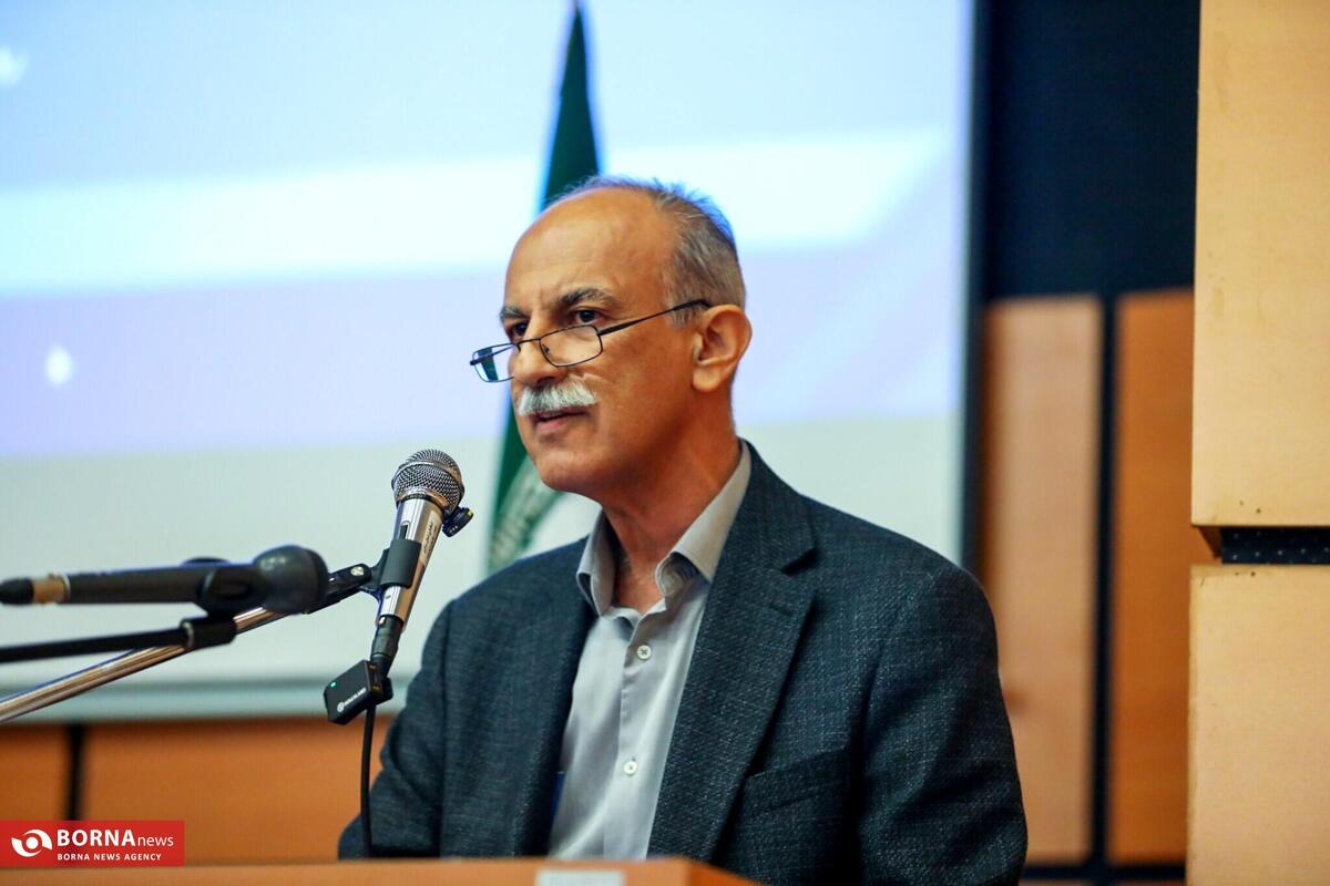 ضرورت استفاده از تجربیات بازنشستگان متخصص