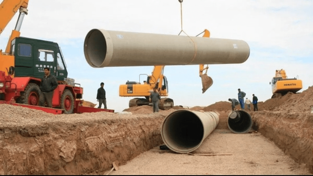 آتش‌سوزی در خط آب‌رسانی بندرلنگه فوری مهار و ترمیم شد