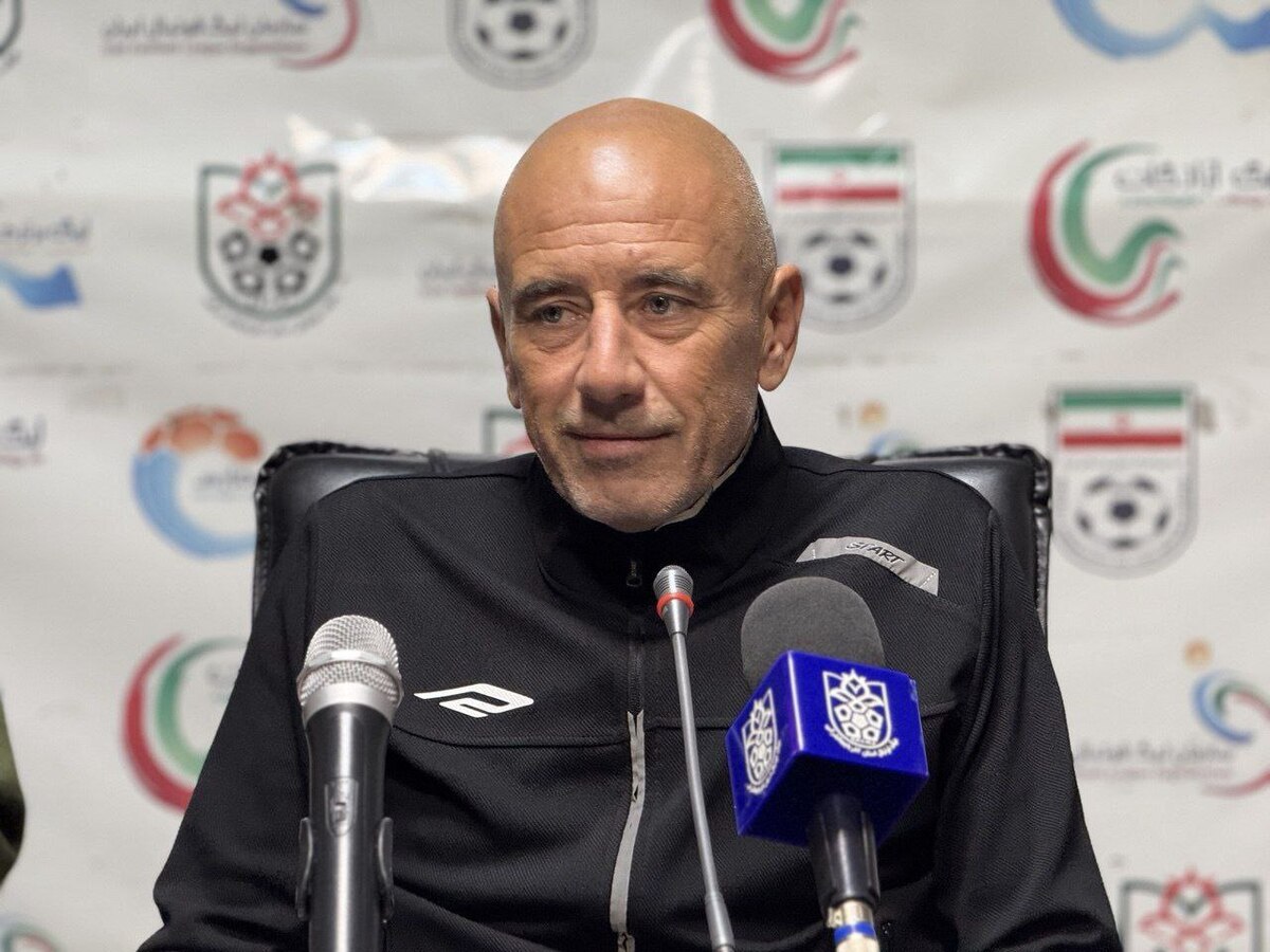 مربی تراکتور: بازی مقابل خیبر و هوادارانش برای ما چالش است