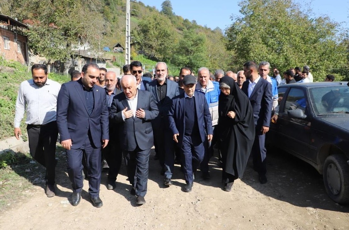 آب‌رسانی به ۷۱ روستا با همت خیر آبرسان ایران و پیگیری‌های میدانی استاندار مازندران