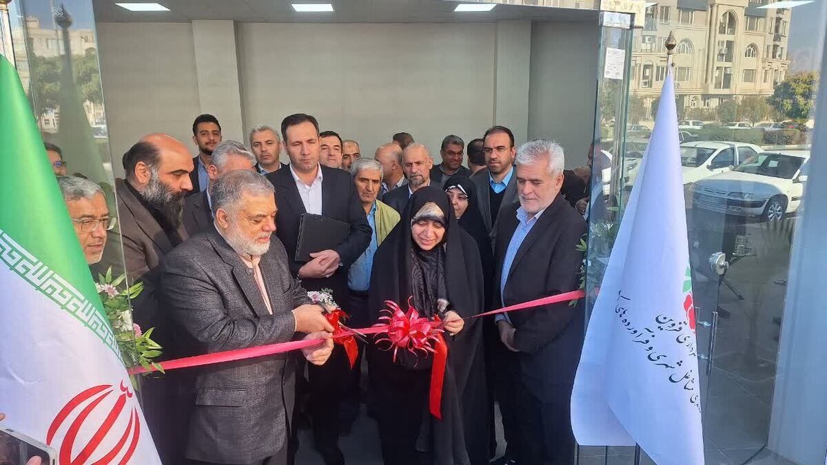 آیین افتتاح و بهره برداری از پروژه های مجموعه مدیریت شهری در قزوین برگزار شد 