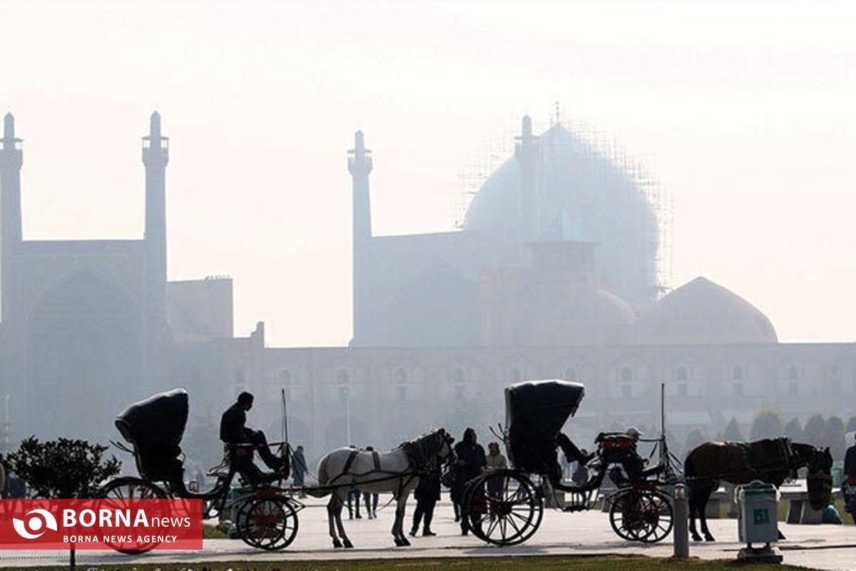 هوای اصفهان در وضعیت قرمز؛ نفس کشیدن برای همه خطرناک شد
