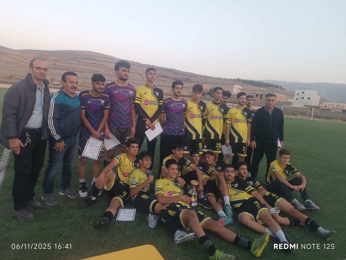 استقلال جنوب گرگان قهرمان لیگ برتر فوتبال امیدهای استان گلستان