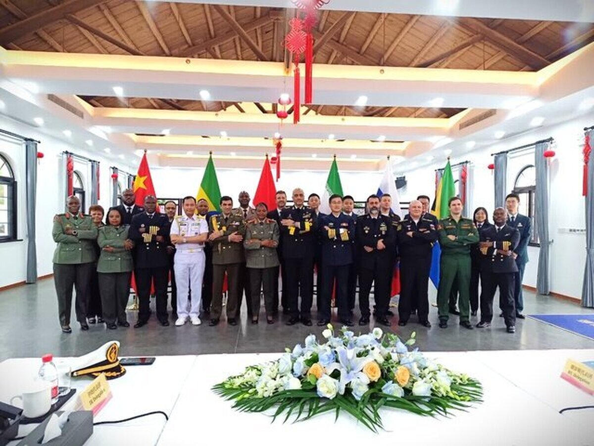 حضور نمایندگان نیروی دریایی جمهوری اسلامی ایران در نشستی تخصصی در چین