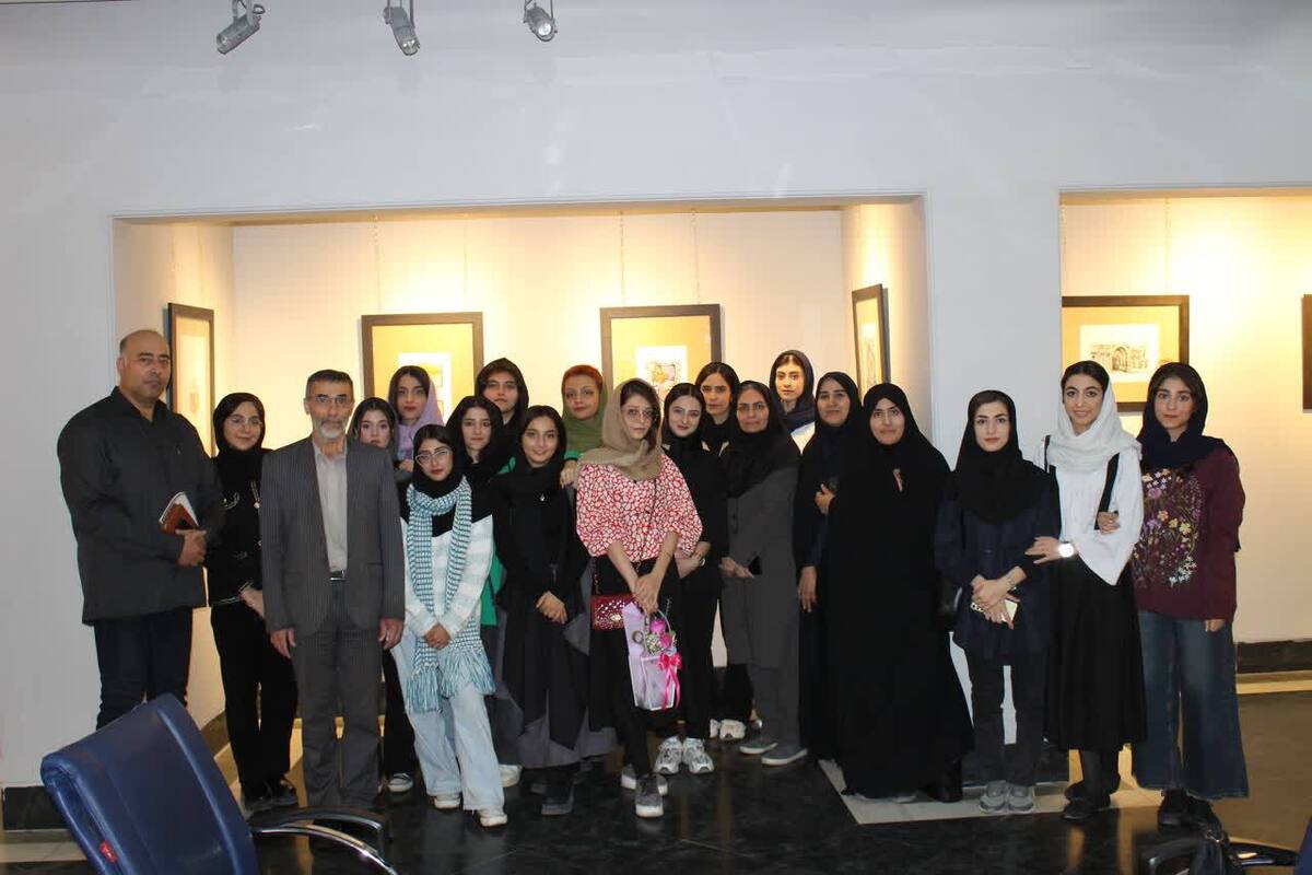 نمایشگاه طراحی و تصویرسازی «ایران دخت» در سمنان گشایش یافت