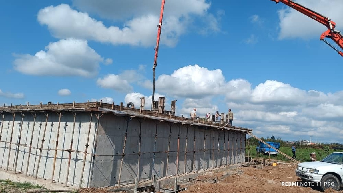 اجرای مخزن ۵۰۰ متر مکعبی روستای مناره بازار شهرستان صومعه سرا