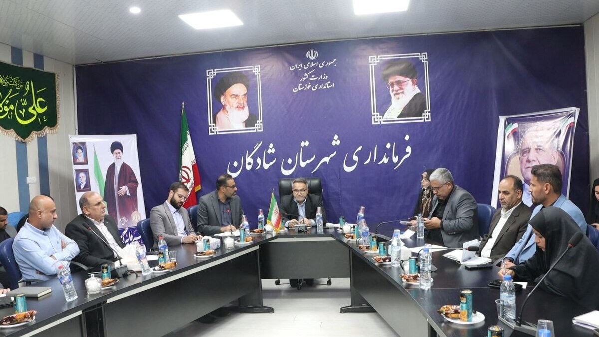 تاکید بر نقش نخبگان و شناسنامه‌های محلی در توسعه شادگان / توانمند سازی و توجه ویژه به بانوان در دستور کار است