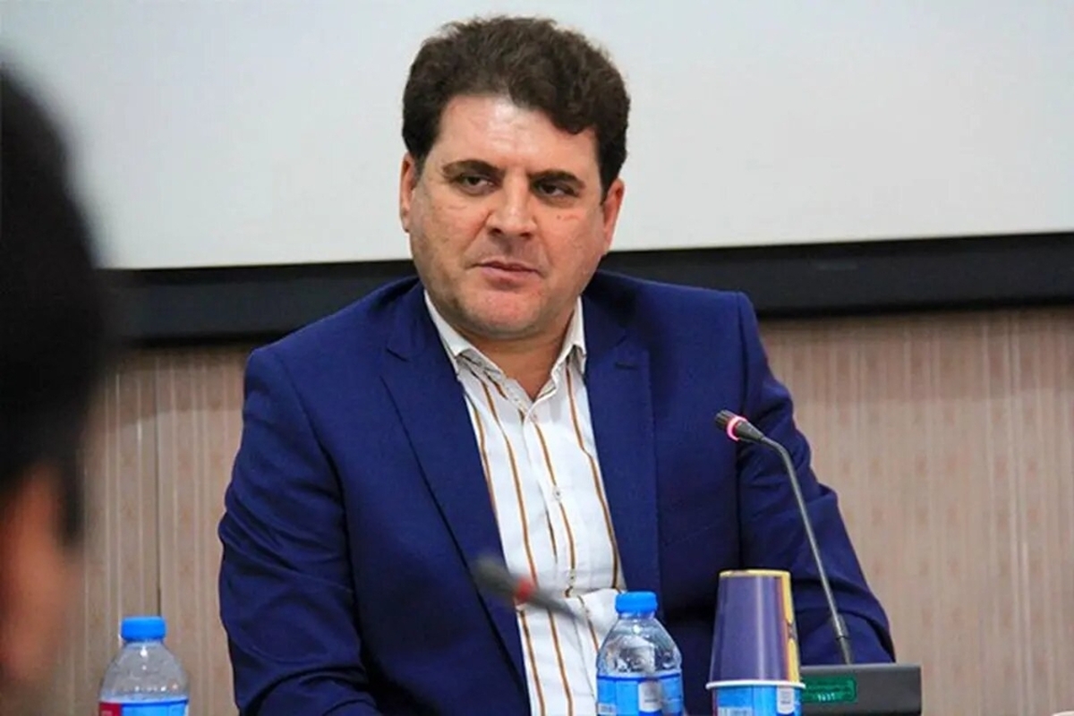 زینی وند: آنچه به افکار عمومی عرضه می‌شود باید متناسب سلائق مردم باشد