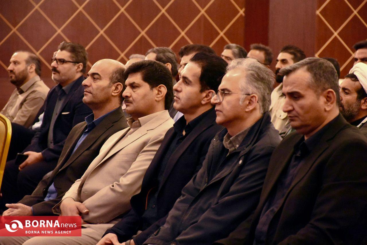 هفدهمین دوره مسابقات قرآن کریم جامعه کار و تولید فارس هفدهمین دوره مسابقات قرآن کریم جامعه کار و تولید فارس