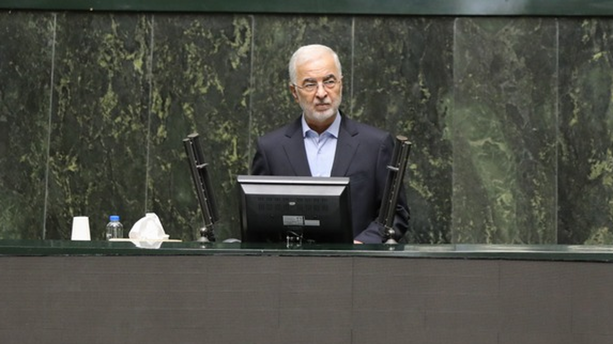 وزیر کشور: تاکنون ۲۱۰ کیلومتر به صورت یکپارچه انسداد مرز انجام شده/انتخابات آتی به‌صورت کامل الکترونیکی برگزار می شود