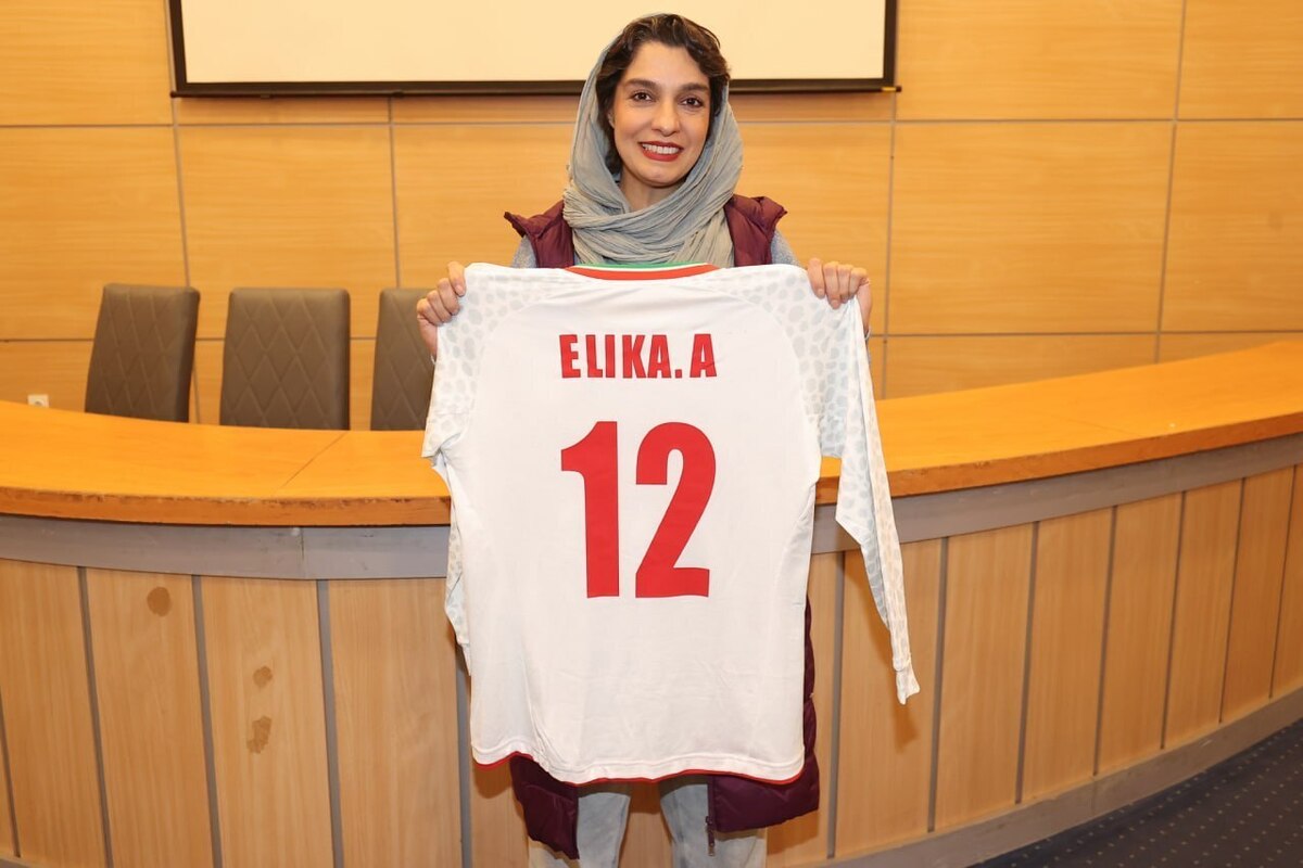 یک مهمان سینمایی در اردوی تیم ملی فوتسال حضور پیدا کرد