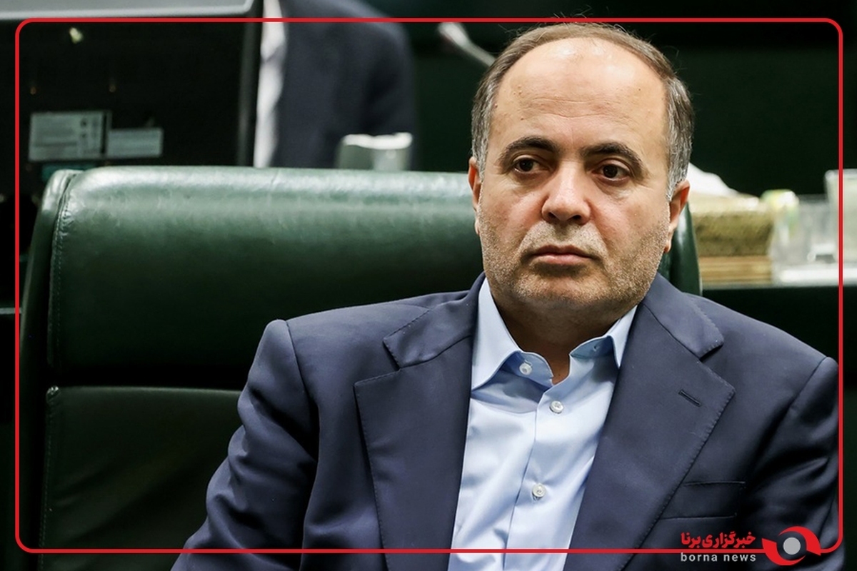 نوری قزلجه وزیر جهاد کشاورزی در جریان بررسی نحوه اجرای سال نخست برنامه هفتم