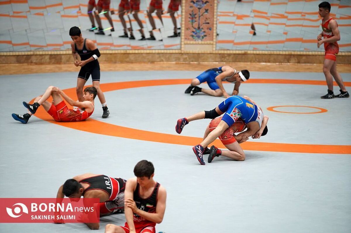 حضور هفت خوزستانی در اردوی تیم ملی کشتی فرنگی نونهالان کشور