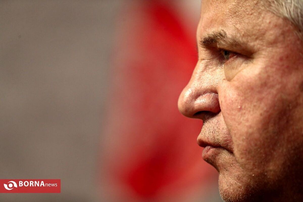 عمل جراحی علی پروین موفقیت آمیز بود