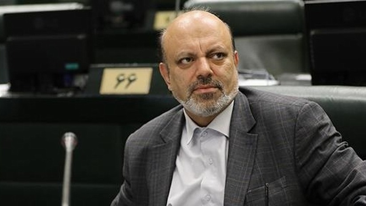 نماینده مجلس: دولت حقوق و معیشت اساتید و معلمان را به‌طور ویژه مدنظر قرار دهد