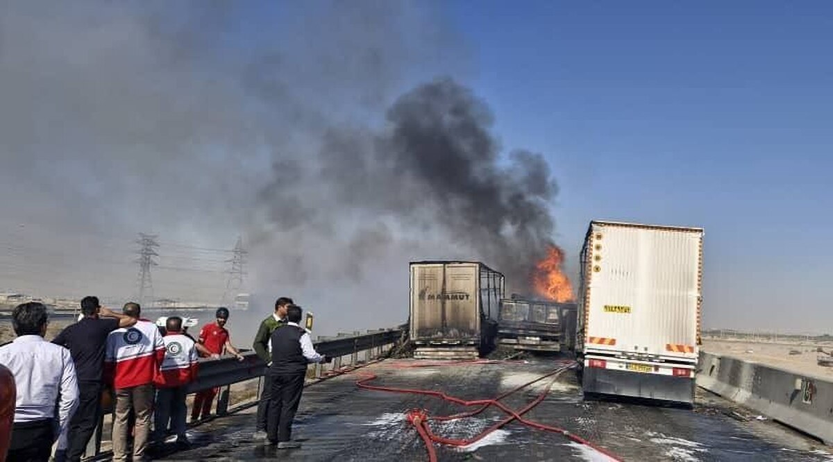 تصادف زنجیره‌ای مرگبار در کمربندی یزد–زارچ/ یک نفر کشته و ۸ نفر مصدوم شدند