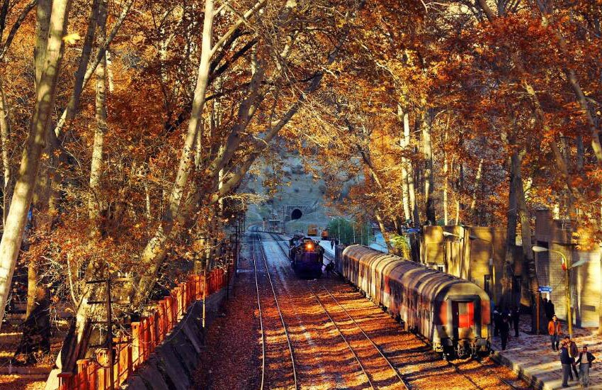 پیش فروش بلیط قطار آذر ۱۴۰۴