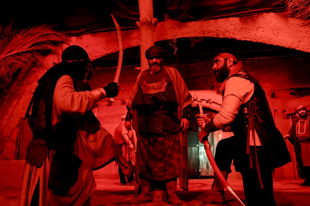 برپایی سوگواره نمایشی «کوچه بنیهاشم» در قم برپایی سوگواره نمایشی «کوچه بنیهاشم» در قم