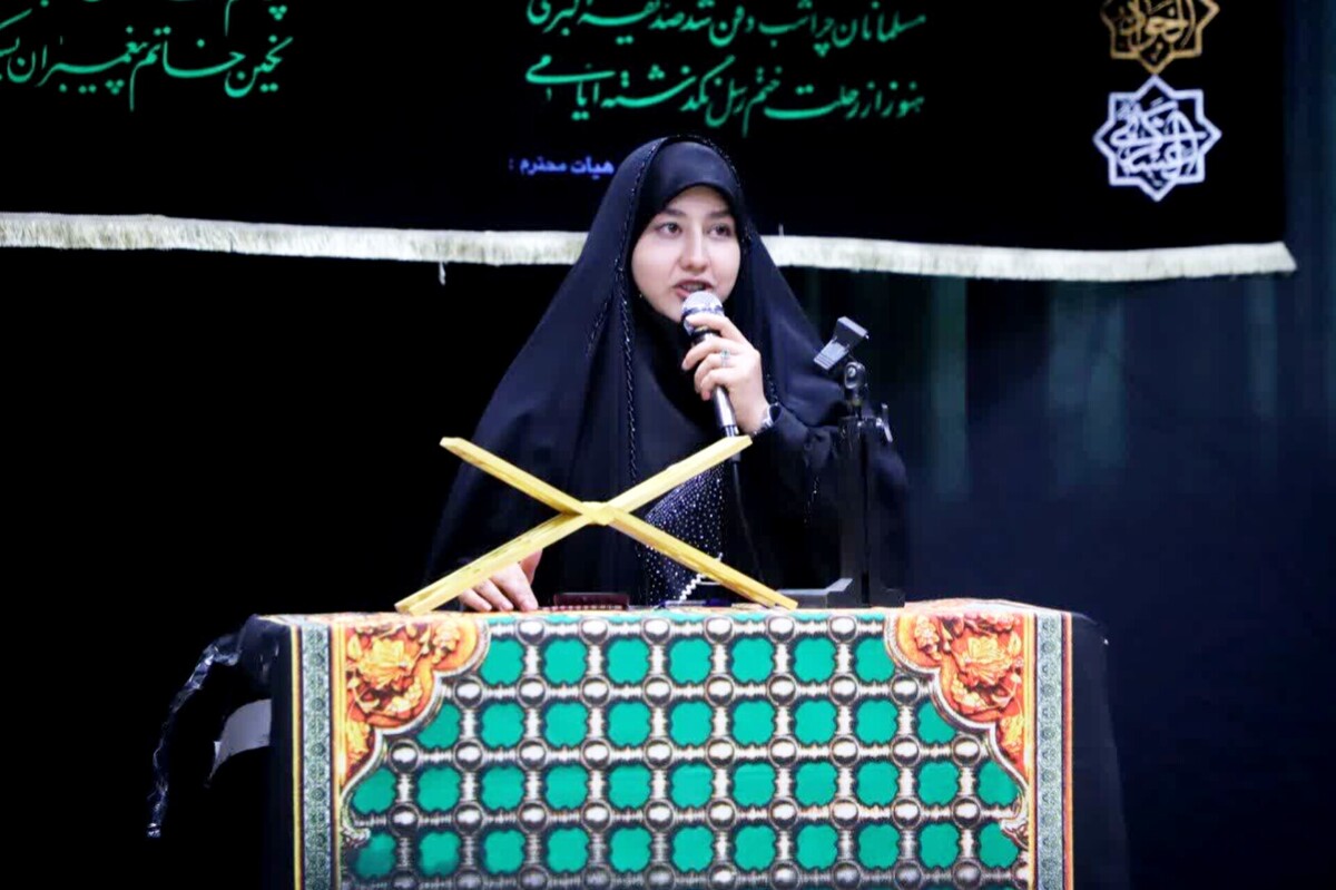 برگزاری مراسم عزاداری ایام فاطمیه در دبیرستان دخترانه زیتون اراک