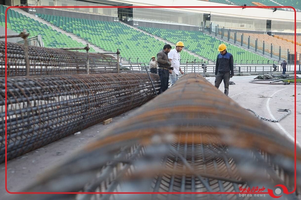 بازدید شبانه ثابت قدم مدیرعامل شرکت توسعه با هئیت همراه از روند بازسازی و به‌سازی ورزشگاه آزادی