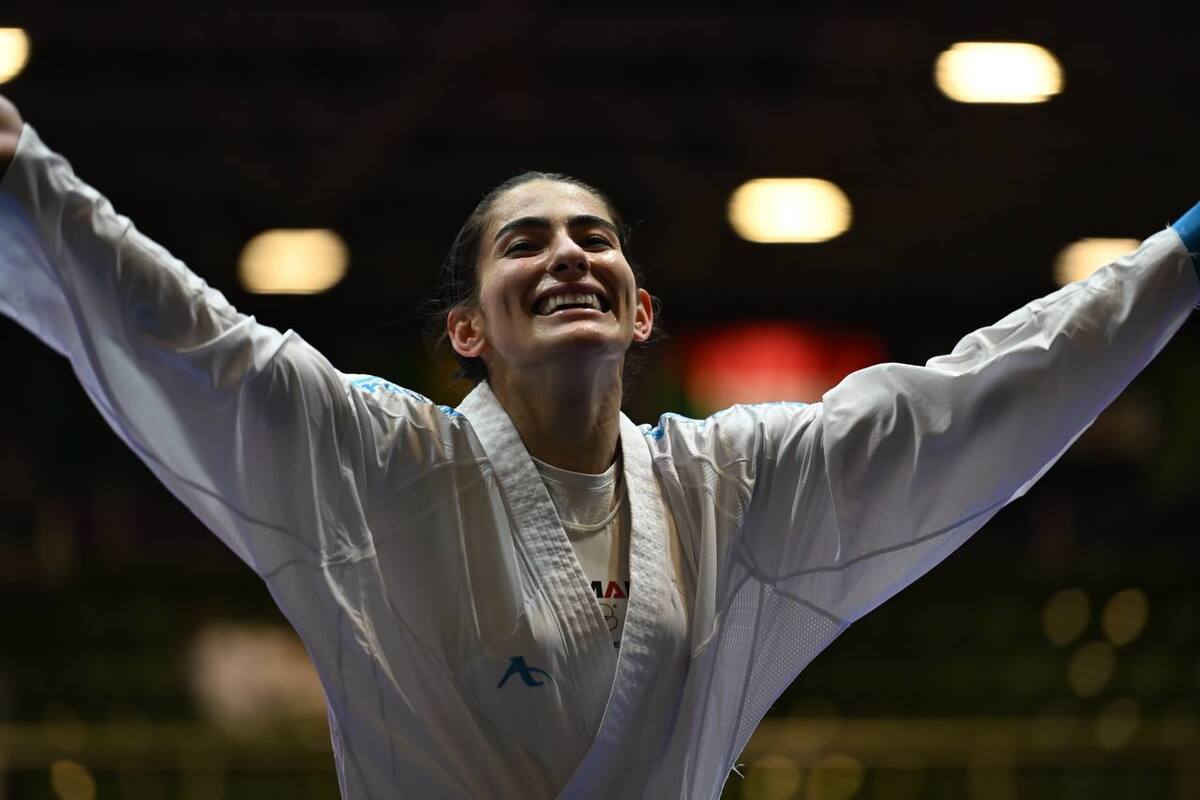 عکس آتوسا گلشادنژاد قهرمانی 