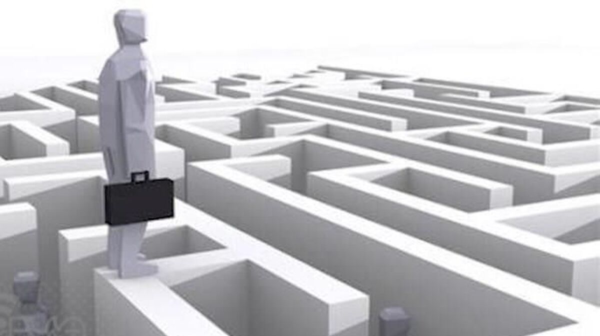 بروکراسی اداری سنگین بزرگ‌ترین مانع فعالیت‌های فرهنگی و علمی دانشجویان است/ علاقه جوانان به کوروش، نشانه بحران هویت نیست بلکه بازگشت به ریشه‌های ایرانی است